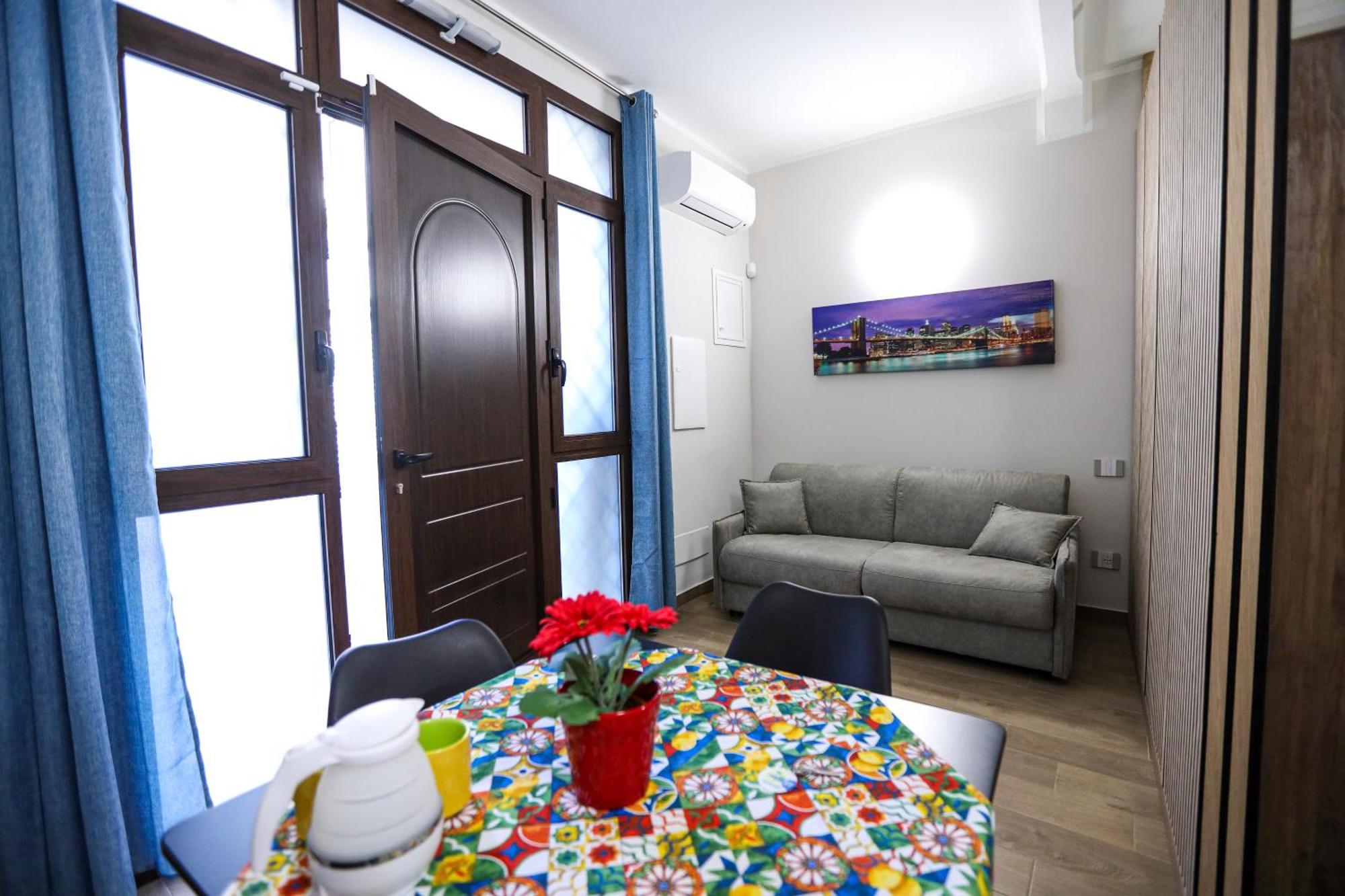 Due Cappuccini Apartment Palermo Exterior photo